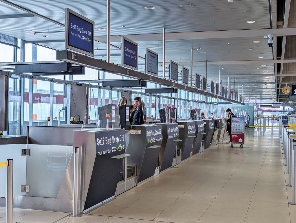 Mehr Schalter für SelfBaggagedropoff am Köln Bonn Airport