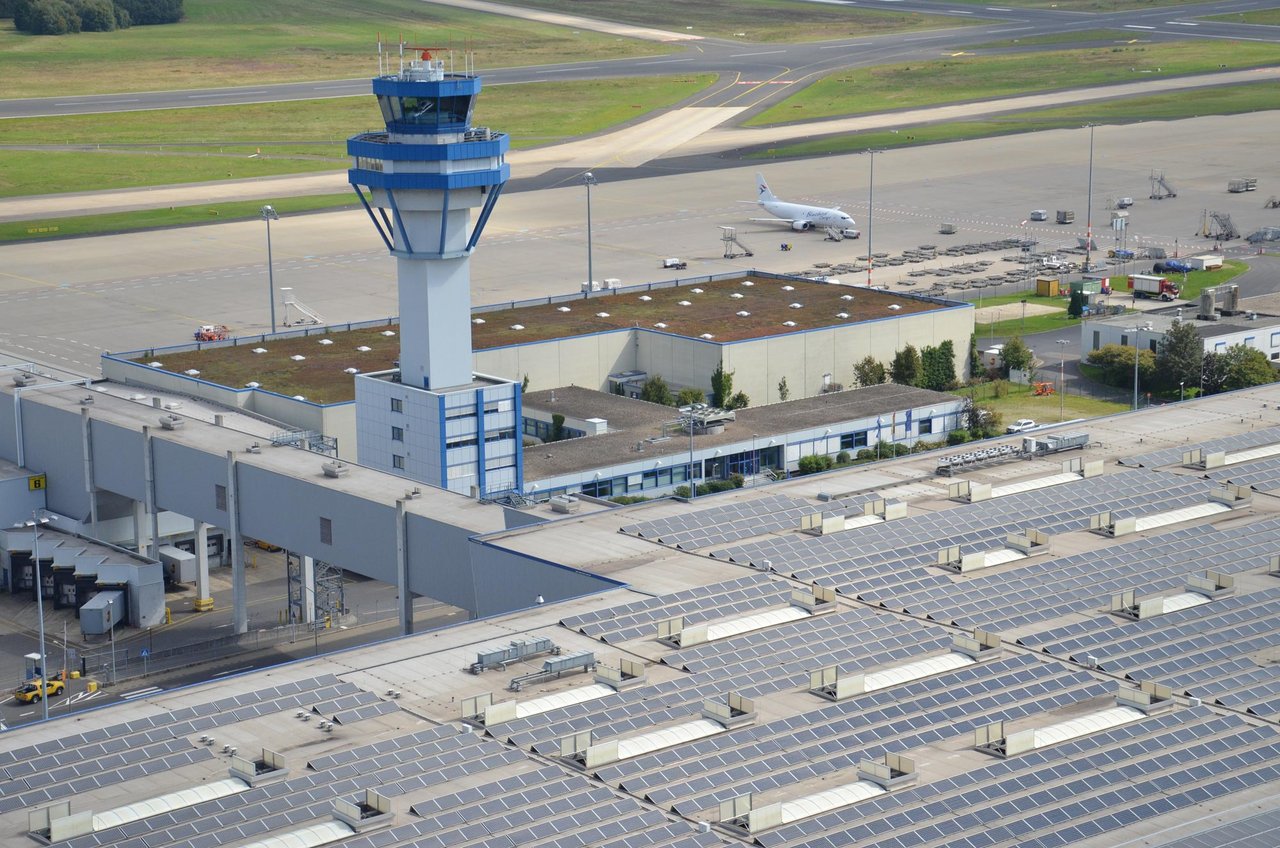 Photovoltaik Anlage Köln Bonn Airport